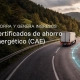 Camión circulando por carretera con trazado de telemetría, representando los certificados de ahorro energético (CAE) generados por flotas de transporte.